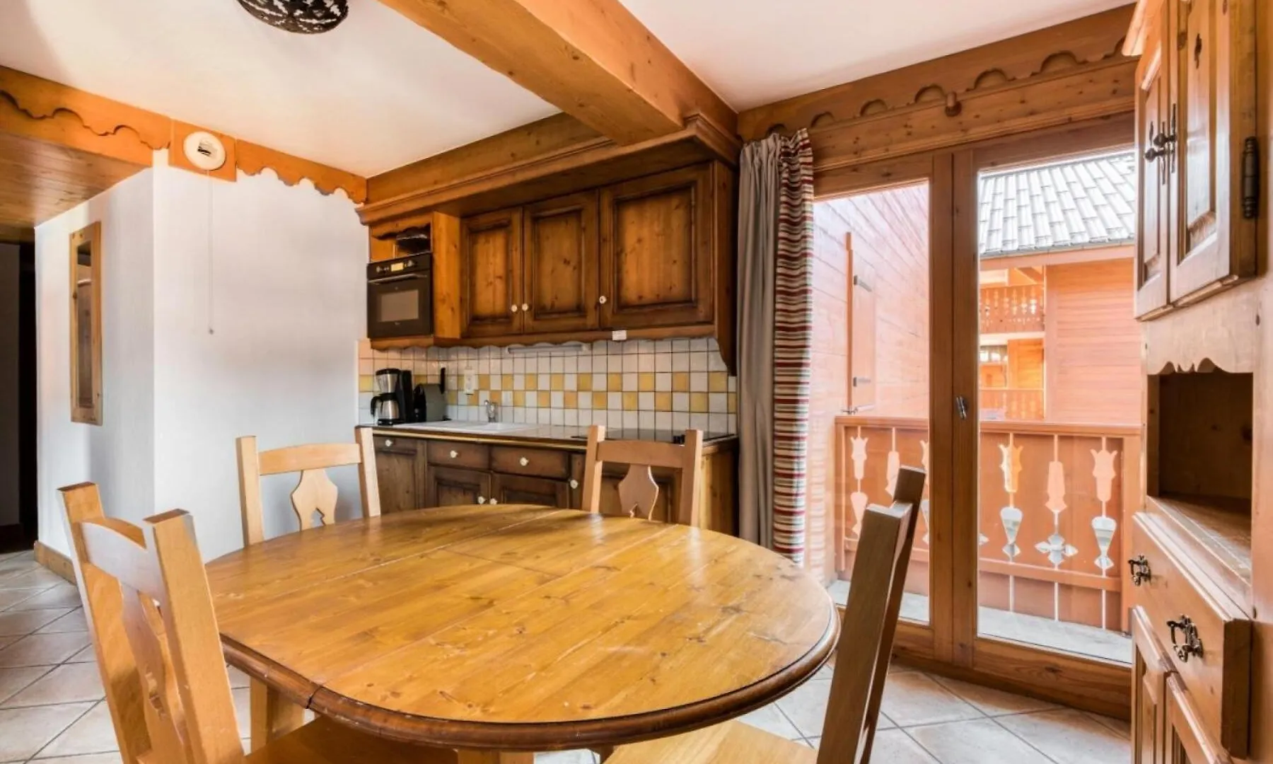 Apartment Residence Les Fermes Du Soleil - Maeva Home - Appartement 3 Pieces 6 Personnes - Selection Mae-1535 Les Carroz d'Araches